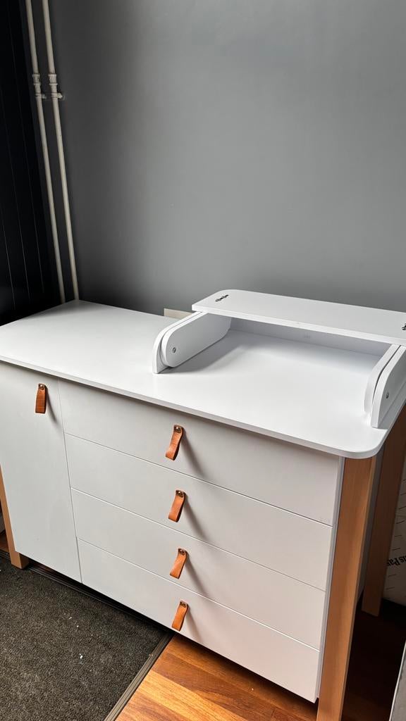 Baby commode  met verschoonblad, Minder dan 90 cm, 50 tot 70 cm, Ophalen of Verzenden, 100 cm of meer