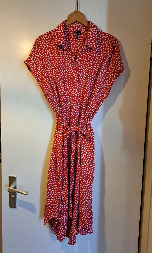Rode Jurk Pieces - XL, Verzenden, Maat 42/44 (L), Zo goed als nieuw, Knielengte
