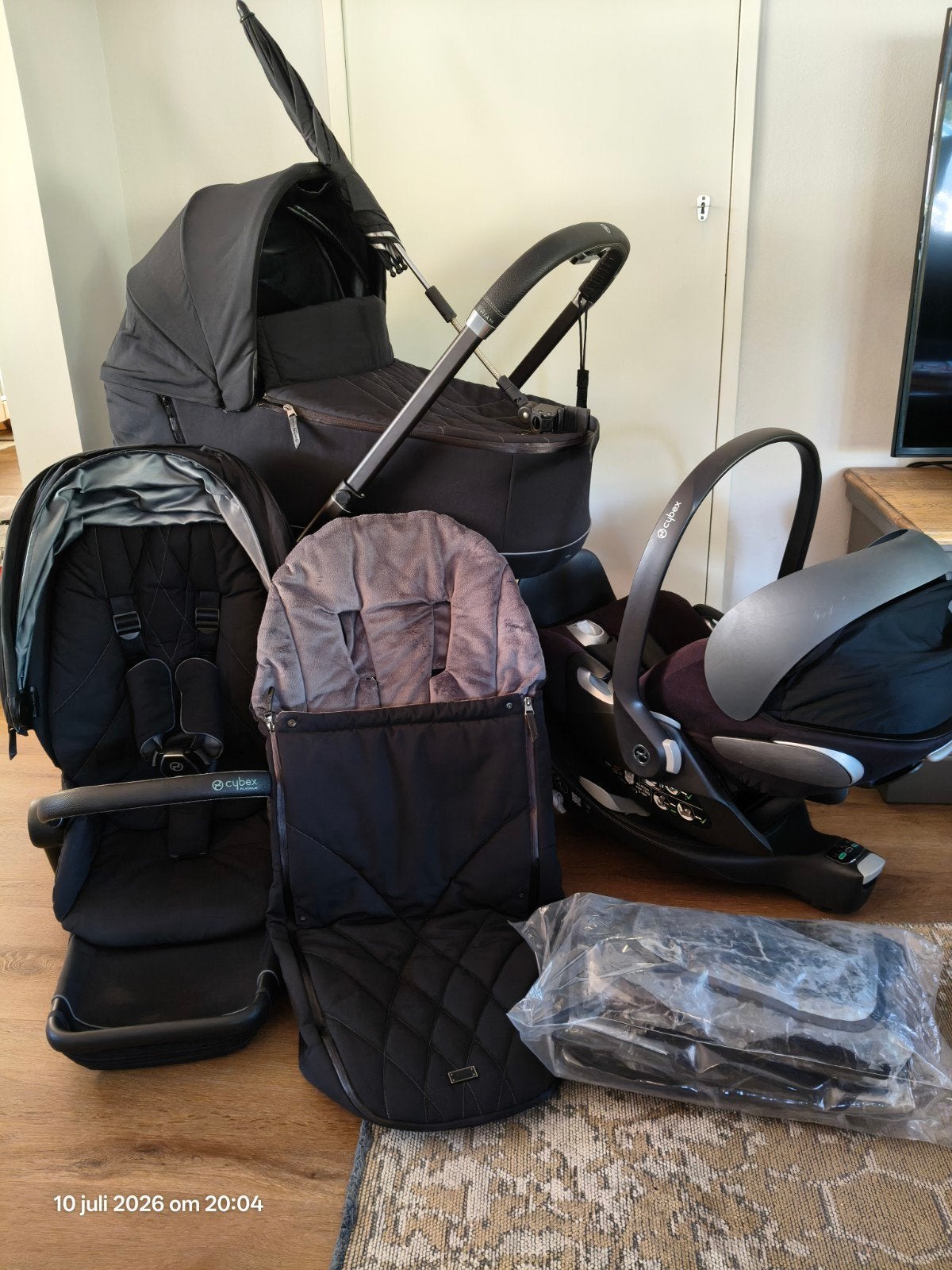 CYBEX Priam kinderwagen compleet zwart/zilver, Kinderen en Baby's, Kinderwagens en Combinaties, Zo goed als nieuw, Verstelbare duwstang