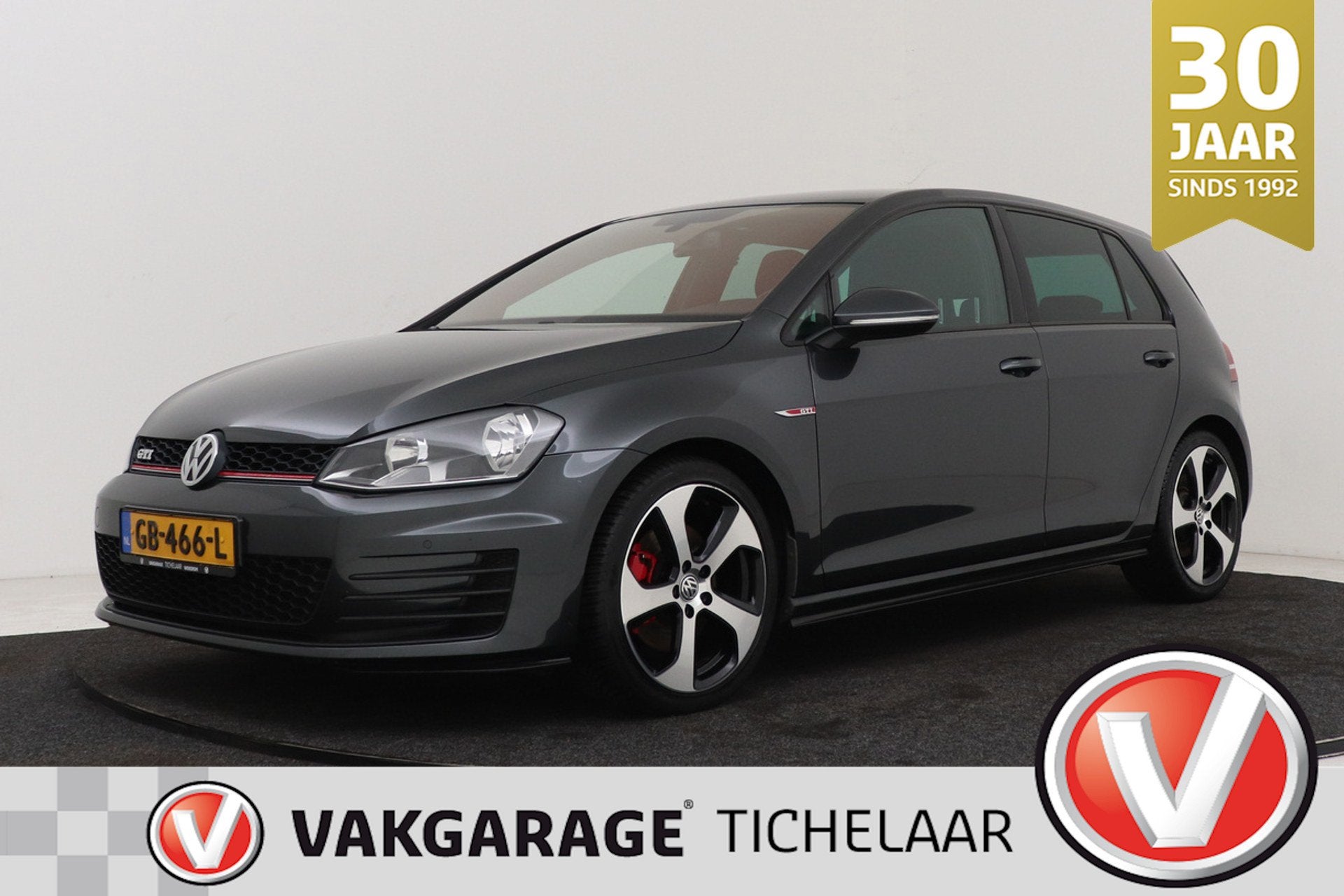Volkswagen Golf 2.0 TSI GTI | Org NL | 1e Eigenaar | Camera, Stof, Gebruikt, 4 cilinders, 1984 cc