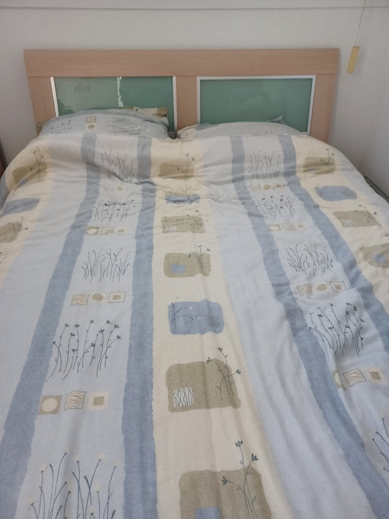 bed, Gebruikt, Beige, Tweepersoons, Bnt