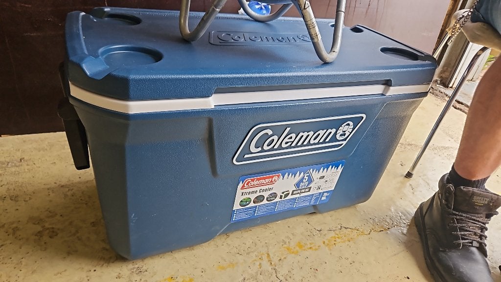Coleman 70QT cooler, Caravans en Kamperen, Ophalen, Zo goed als nieuw, Koelbox, Koelelement