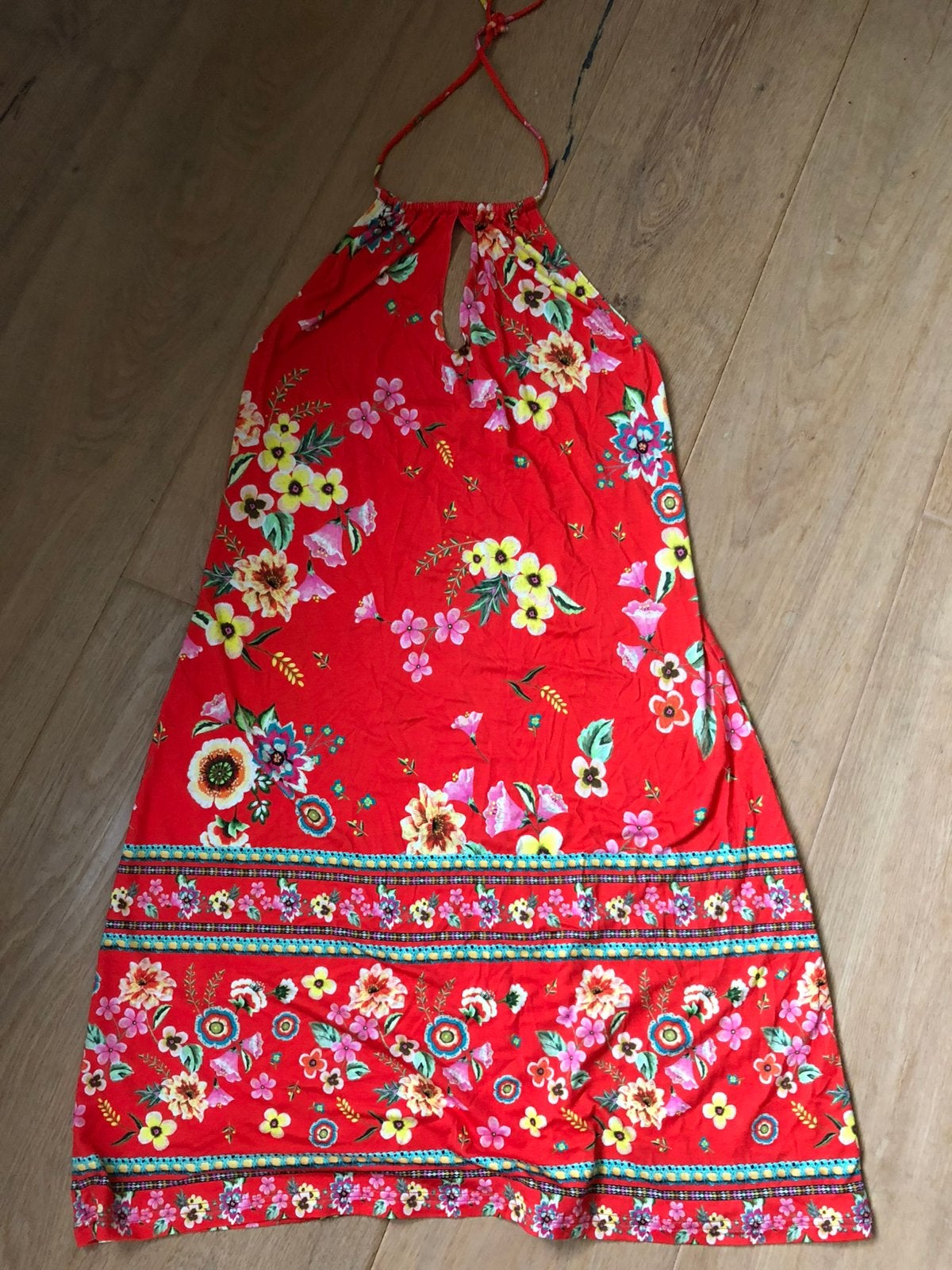 Strandjurk, Antigel, mt 36, Ophalen of Verzenden, Zo goed als nieuw, Rood, Overige typen