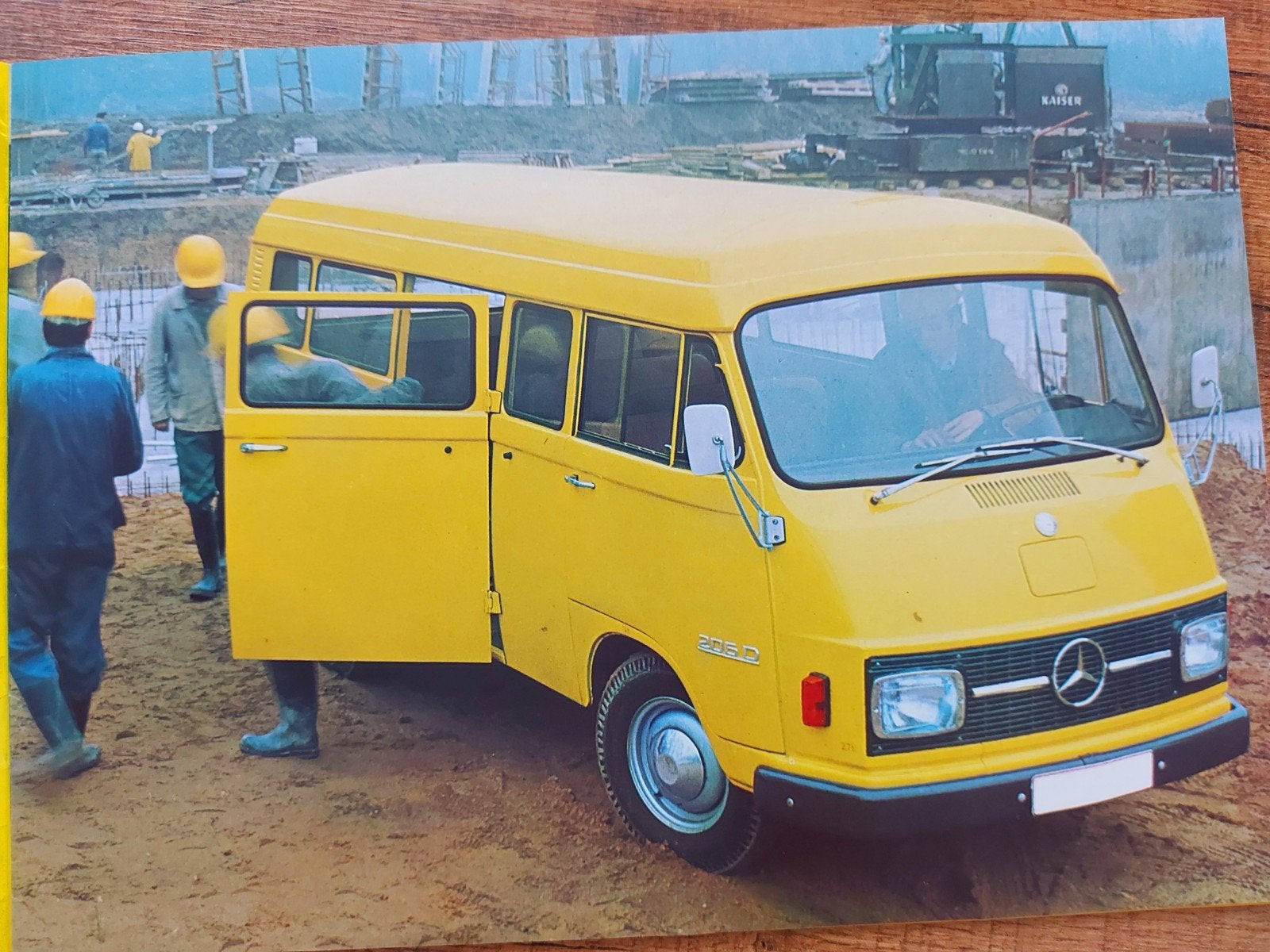 1972 Mercedes bus L206D - L306D folder NL, Ophalen of Verzenden, Zo goed als nieuw, Mercedes