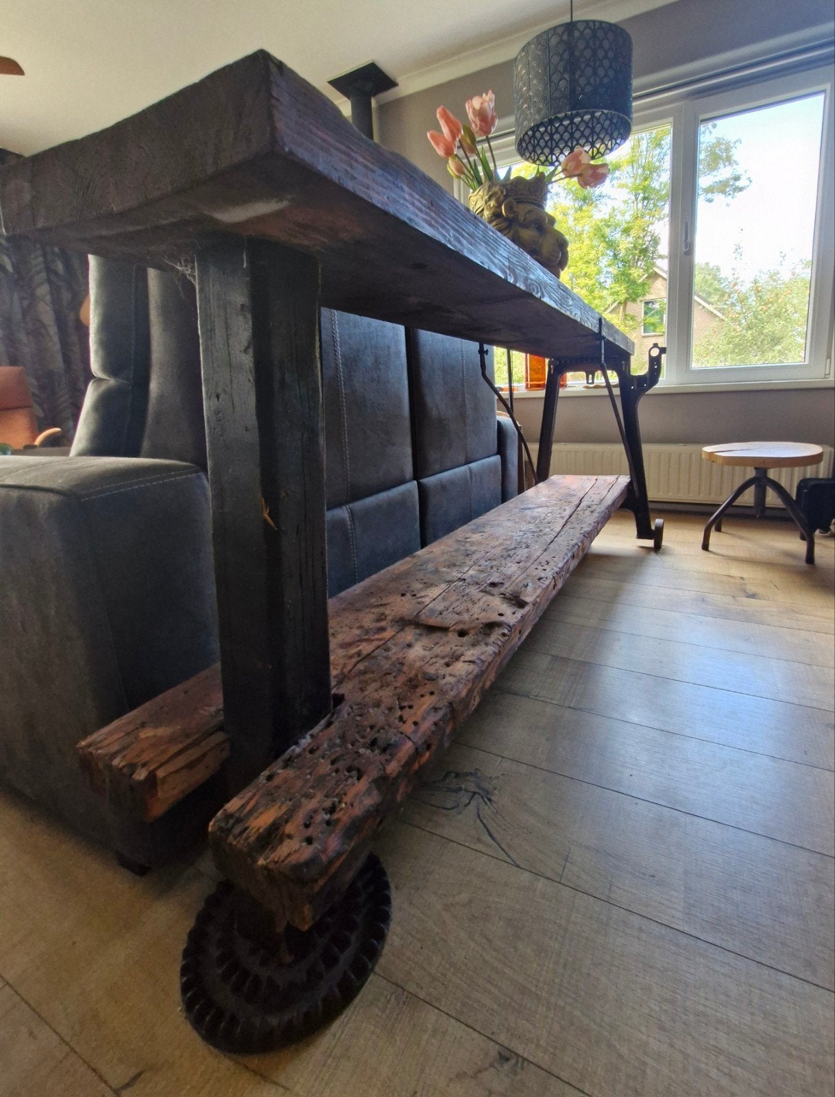 Robuuste houten barmeubel/sidetable met industriële poten, Ophalen