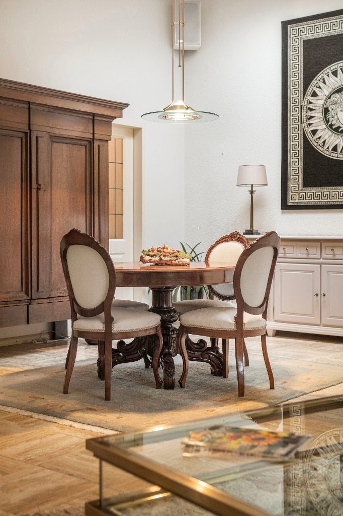 antieke barok eettafel (uitschuifbaar) + 4 medaillon stoelen, Ophalen