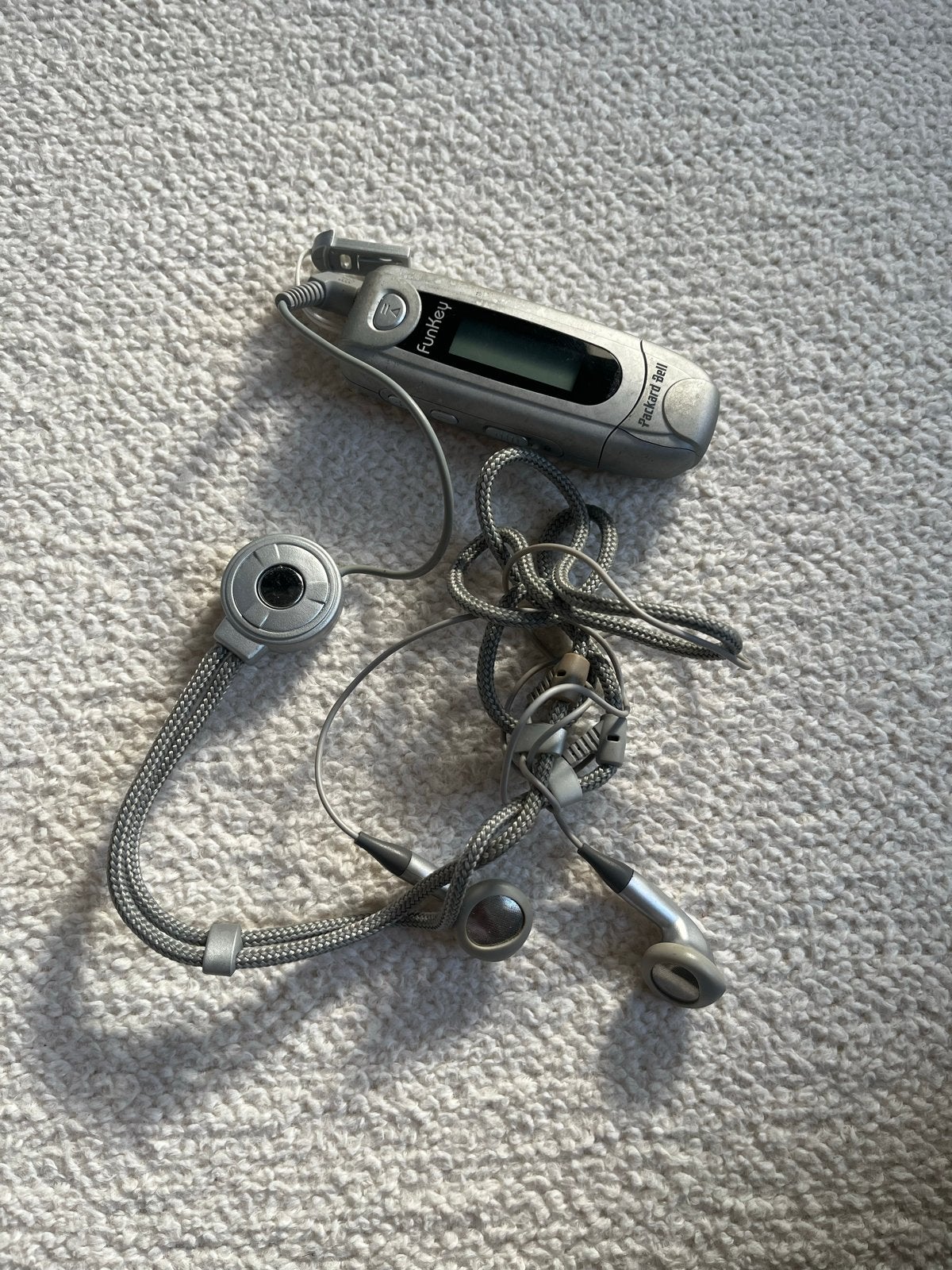 FunKey Packard Bell MP3 Speler 256MB met oortjes, Ophalen of Verzenden, Gebruikt, Overige merken, Minder dan 2 GB