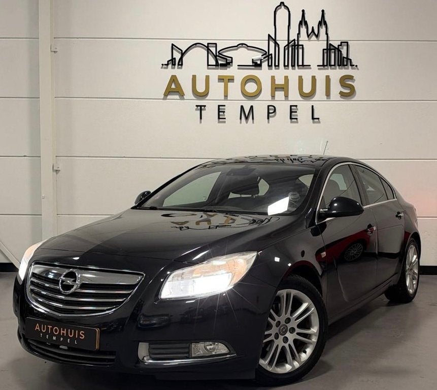 Opel Insignia 1.8 Cosmo Airco Cruise Climate Parkeersensoren, Auto's, Euro 5, Gebruikt, Zwart, 4 cilinders