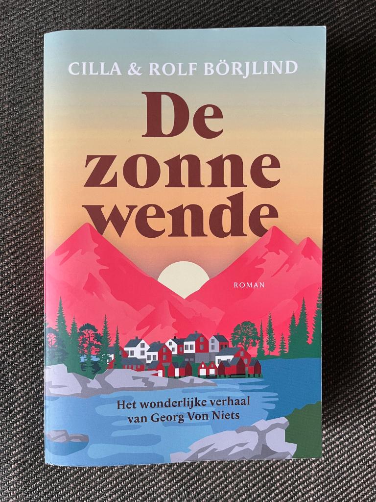 Cilla & Rolf Börjlind - De zonnewende. (2023), Ophalen of Verzenden, Zo goed als nieuw, Cilla & Rolf Börjlind