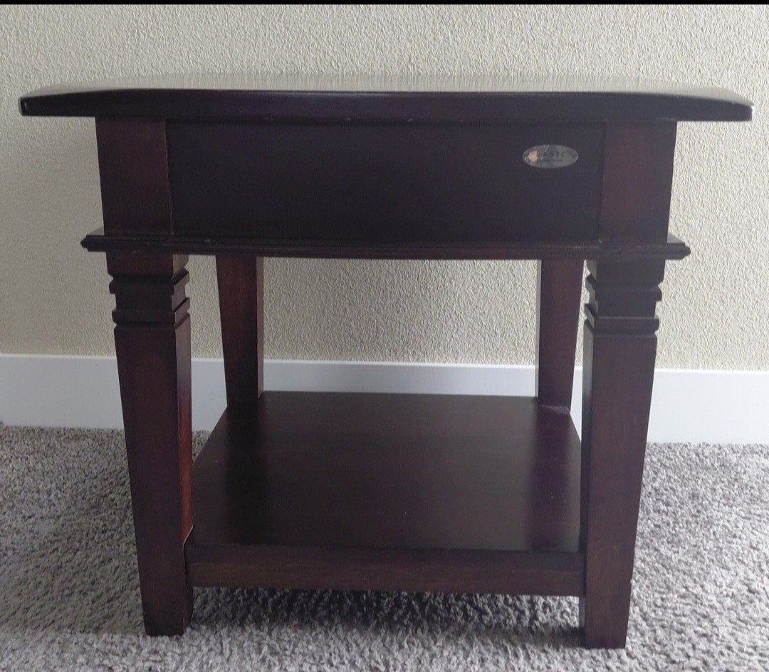 Koloniaals tafeltje, Huis en Inrichting, Tafels | Sidetables, Ophalen of Verzenden, 50 tot 75 cm, Vierkant, 50 tot 100 cm