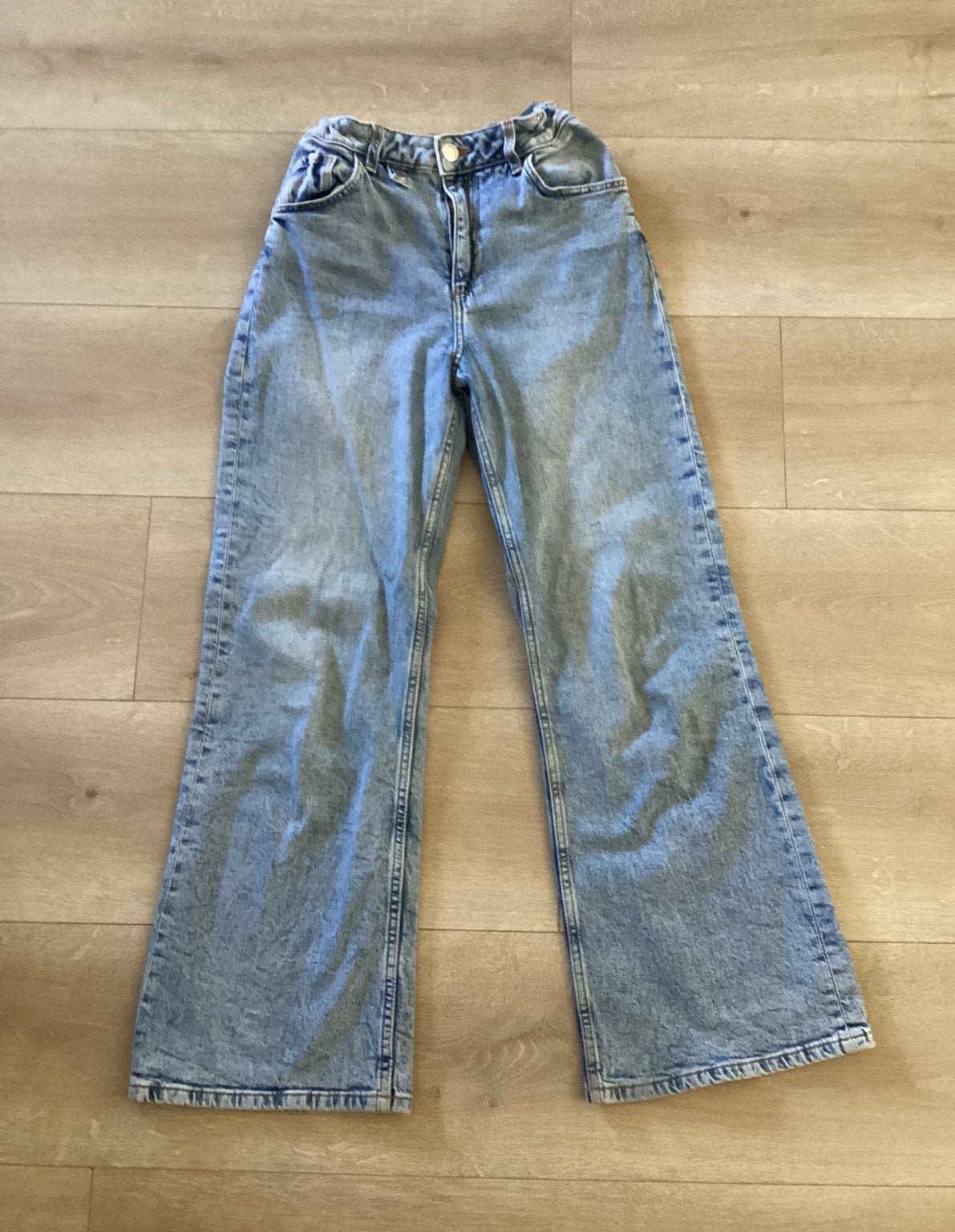 Spijkerbroek lichtblauw Baggy maat 152 H&M, Kinderen en Baby's, Ophalen of Verzenden, Zo goed als nieuw, Meisje, Broek
