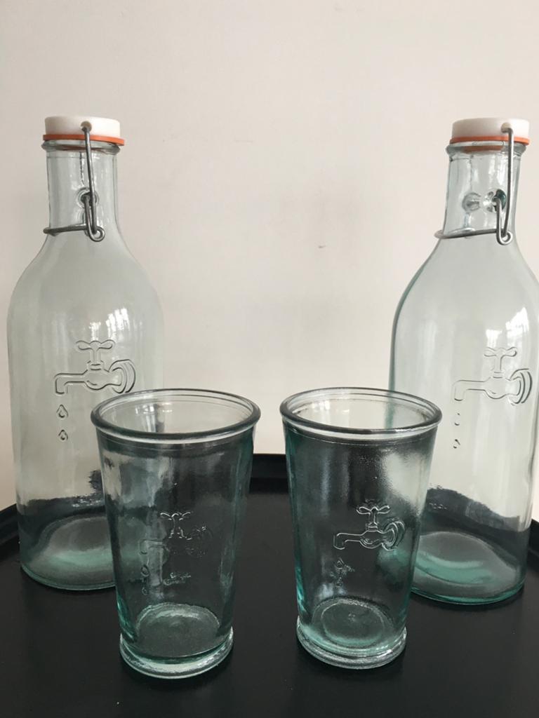 Jamie Oliver karaf fles met glas, Huis en Inrichting, Ophalen of Verzenden, Zo goed als nieuw, Overige merken, Glas