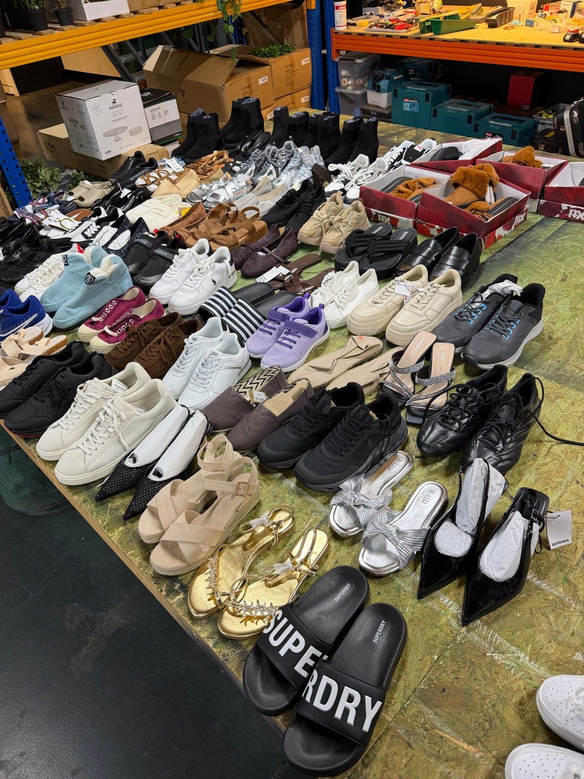 Grote partij schoenen 72 paar - Nieuw en Zo goed als nieuw, Ophalen, Nieuw, Overige typen