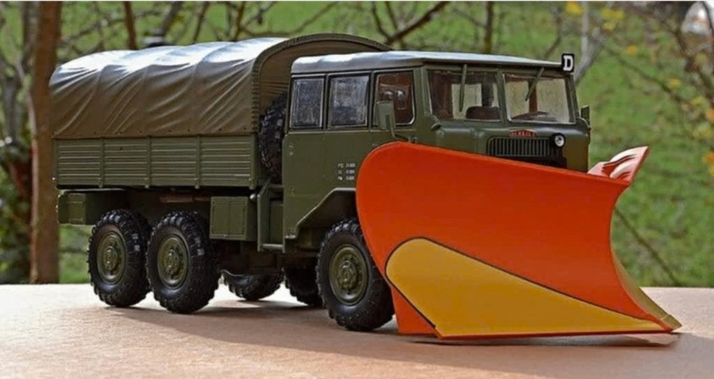 Berliet GBU Sneeuwschuiver schaal 1/43 serie Berliet # 69, Verzenden, Nieuw, Bus of Vrachtwagen, Overige merken