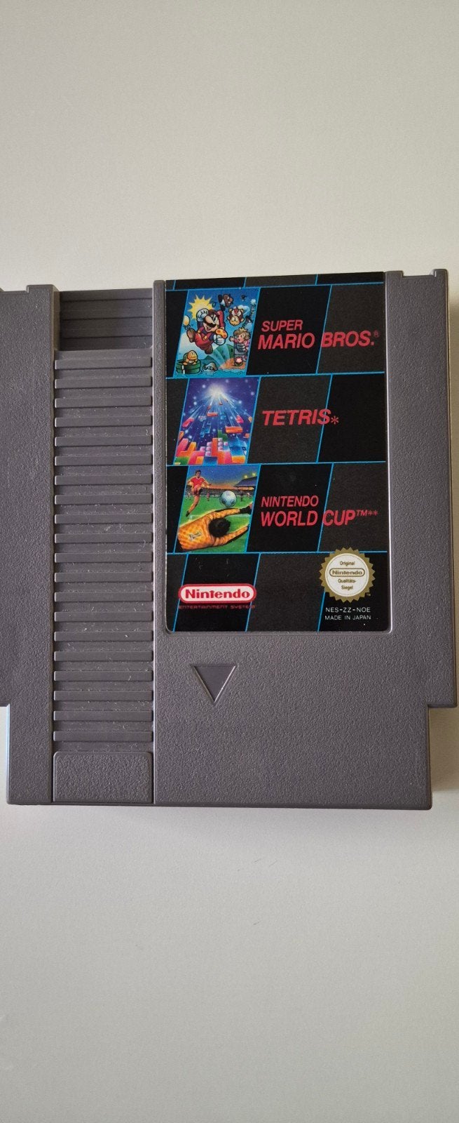 3-in-1 Super Mario/Tetris/World Cup Nes game, Spelcomputers en Games, Gebruikt, 1 speler, Ophalen of Verzenden, Vanaf 3 jaar