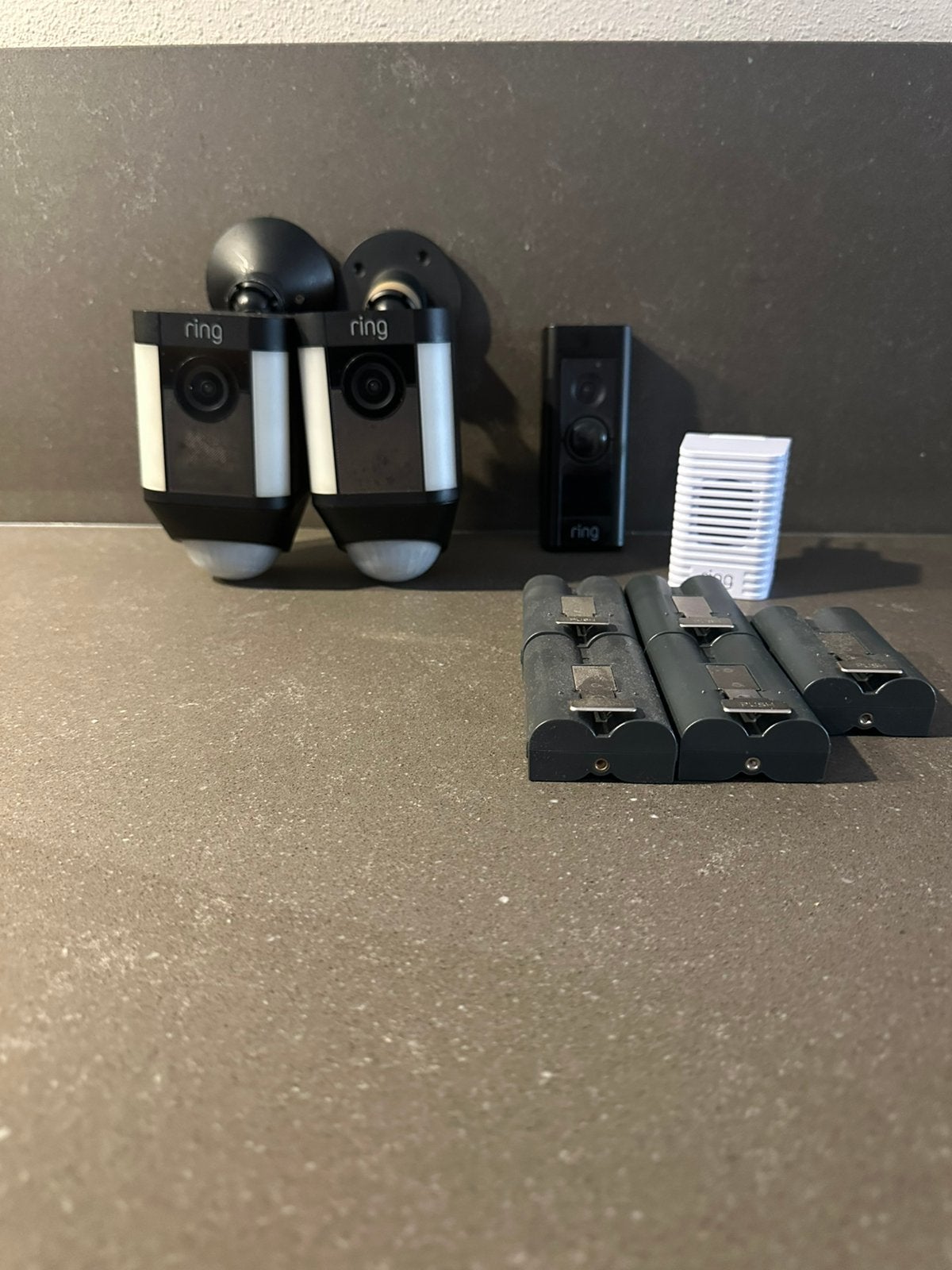 Ring starters set: Deurbel, Spotlight, Chime & Batterijen!, Verzenden, Gebruikt, Buitencamera