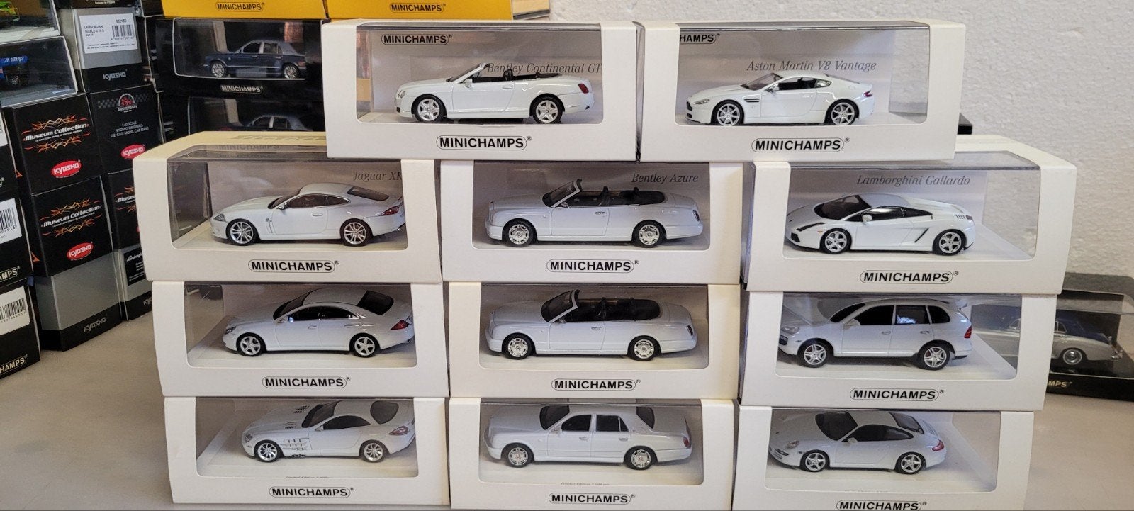 Minichamps modellen uit de LINEA Bianco serie, Ophalen of Verzenden, Zo goed als nieuw, Auto, MiniChamps