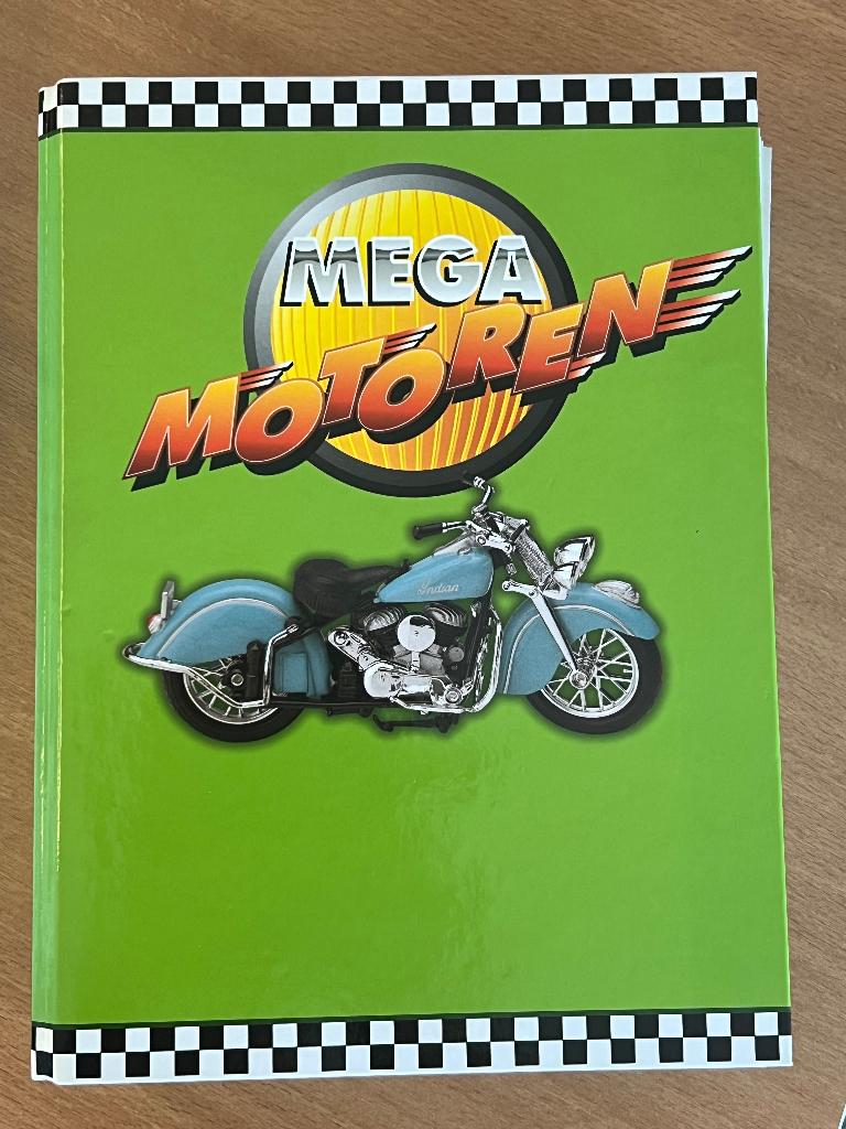 Maisto model motoren, Verzamelen, Automerken, Motoren en Formule 1, Zo goed als nieuw, Motoren, Ophalen of Verzenden