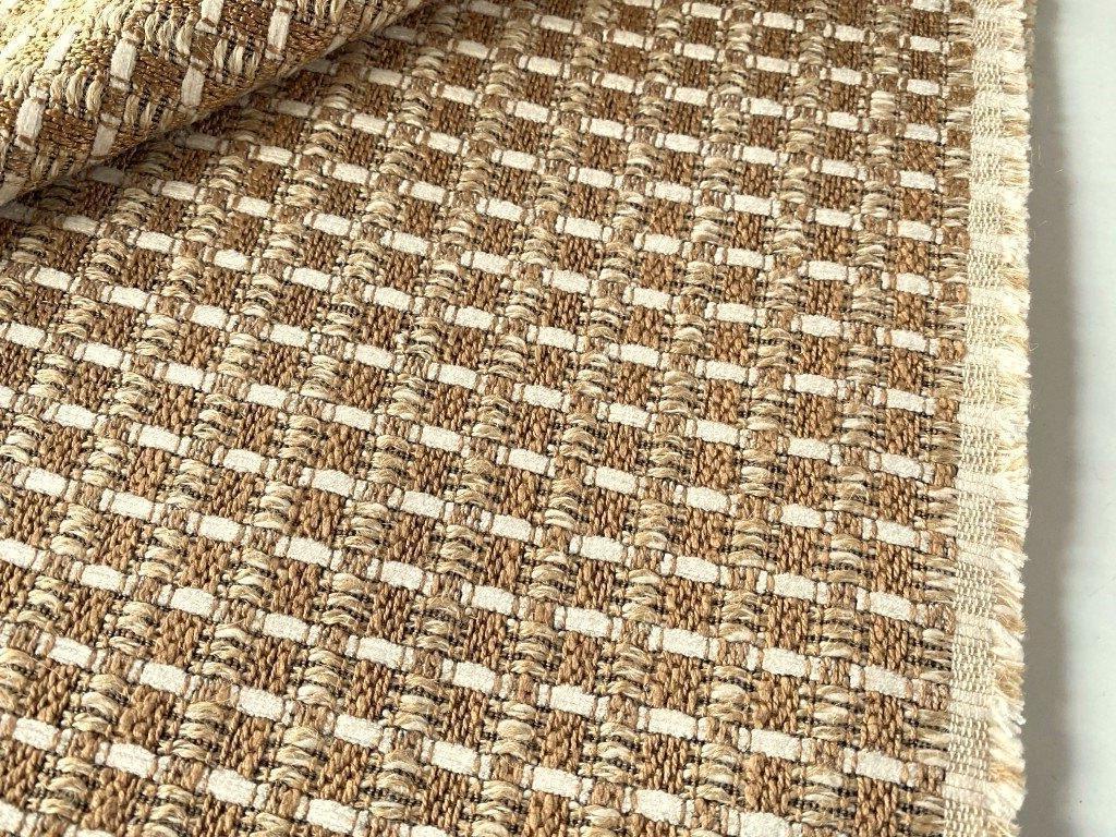 Manuel Canovas Ugi Honey; bruin/beige/creme meubelstoffen, Hobby en Vrije tijd, Stoffen en Lappen, Overige materialen, 120 cm of meer