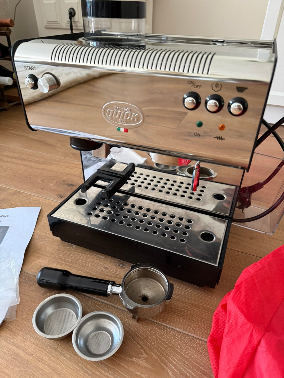 Quick Mill - 2835, Witgoed en Apparatuur, Koffiezetapparaten, Stoompijpje, Gebruikt, Espresso apparaat, 10 kopjes of meer