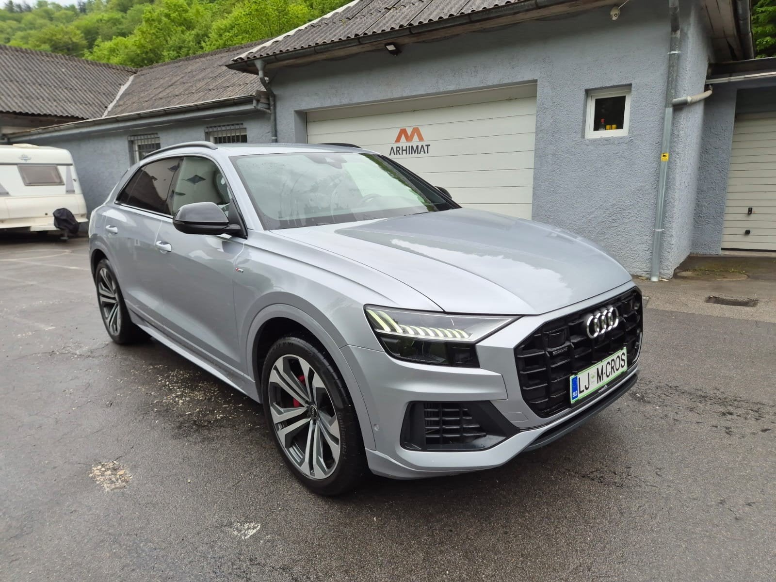 Audi Q8 55 TFSI E, Automaat, Q8, Vierwielaandrijving, SUV of Terreinwagen