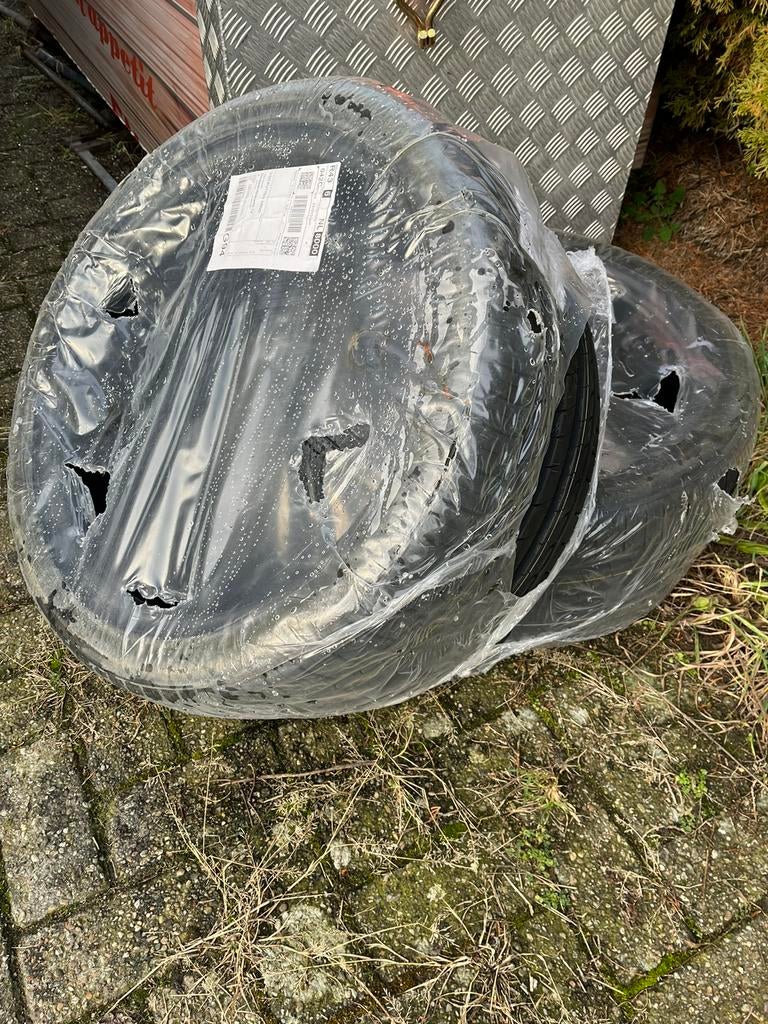 Minerva 275/35R19 zomer banden, Ophalen of Verzenden