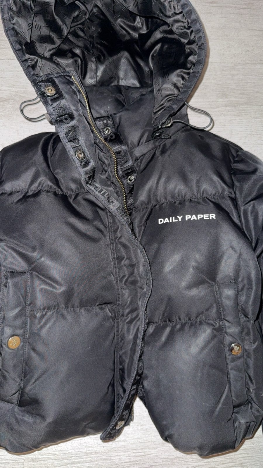 Daily Paper Puffer Jas Zwart - Maat xs, Ophalen of Verzenden, Zo goed als nieuw, Maat 34 (XS) of kleiner, Zwart