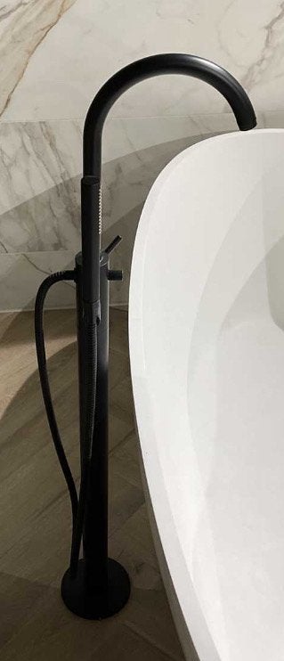 Staande badkraan met handdouche mat zwart, Ophalen of Verzenden, Nieuw, Bad
