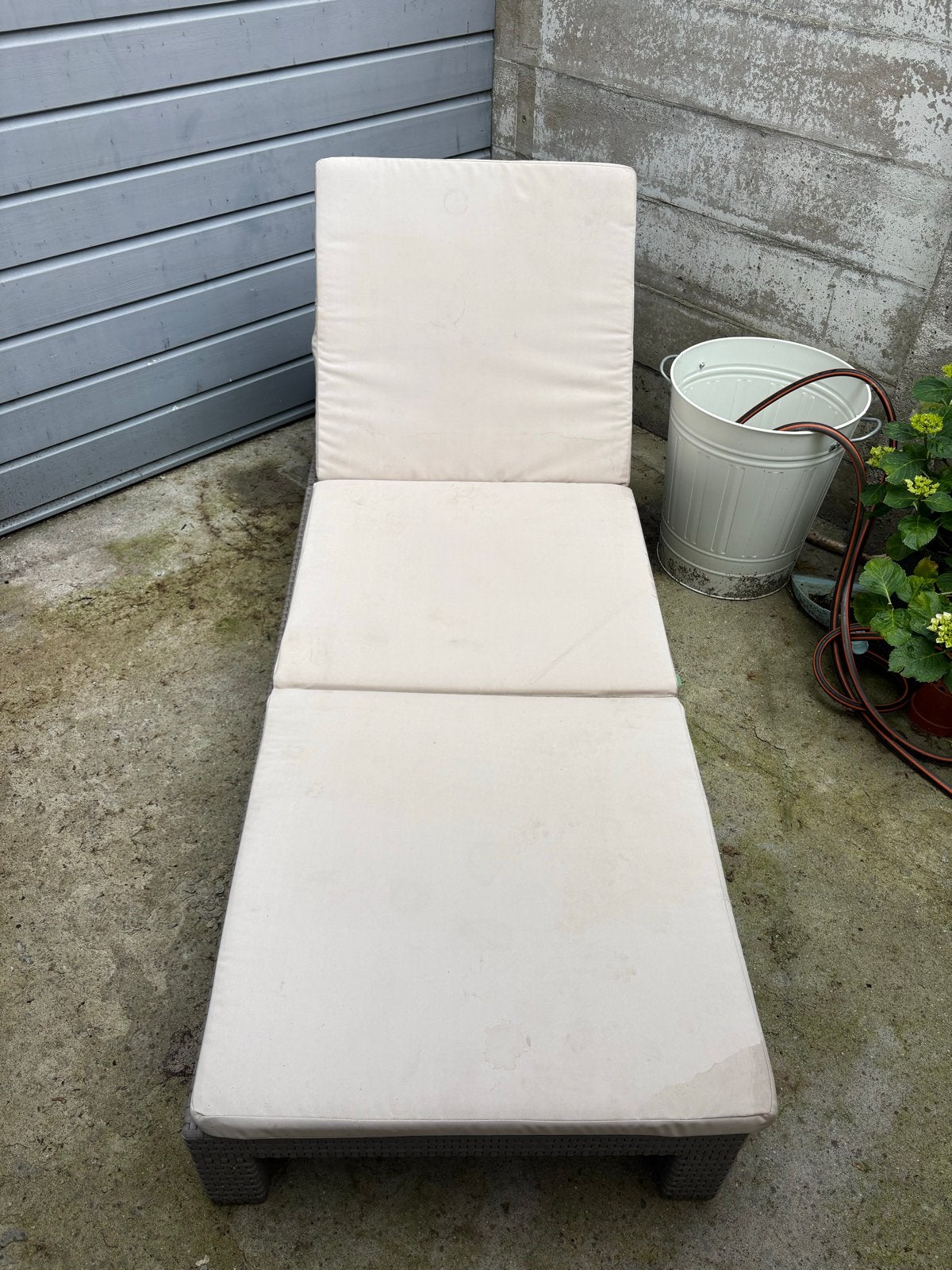 Mooie verstelbare ligbank van wicker tuin, Ophalen, Gebruikt, Wicker, Verstelbaar