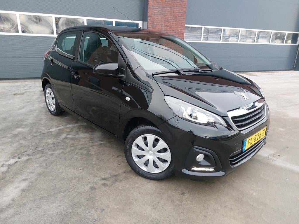 Peugeot 108 1.0 e-VTi Blue Lion 5 drs Airco /Led, Voorwielaandrijving, Stof, Gebruikt, 4 stoelen