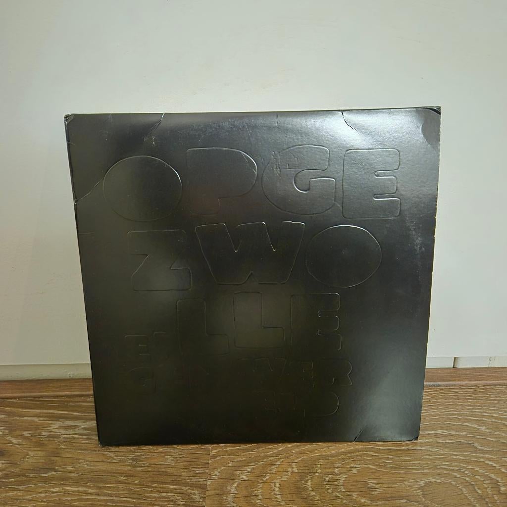 Opgezwolle - Eigen Wereld First Press - Eerste druk, 2000 tot heden, Limited edition, Overige formaten, Ophalen of Verzenden