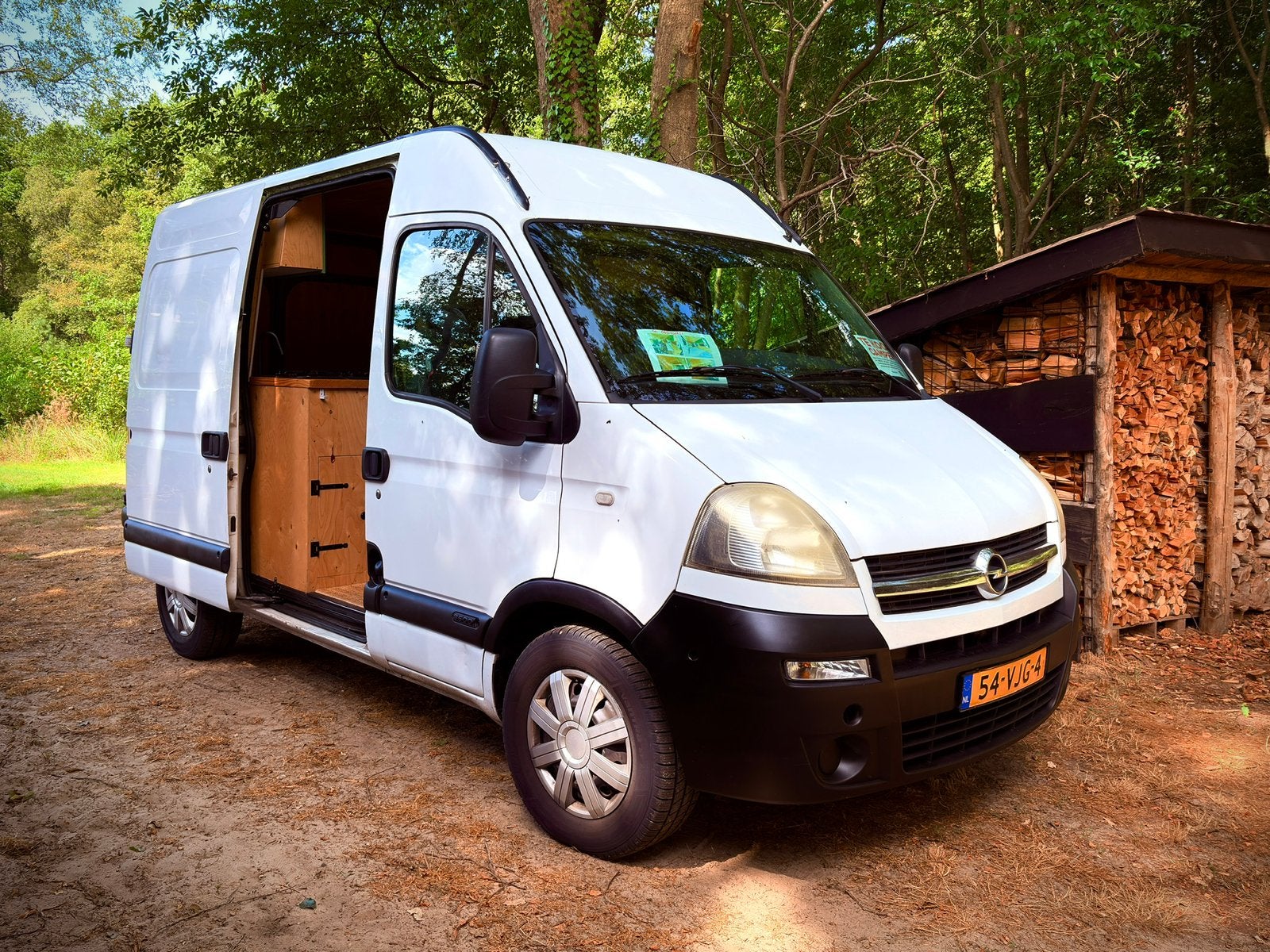 Opel Movano L1H2 buscamper | off-grid | APK 2-27 |, Caravans en Kamperen, Buscamper of Camperbus, Tot en met 3, Particulier, 5 tot 6 meter