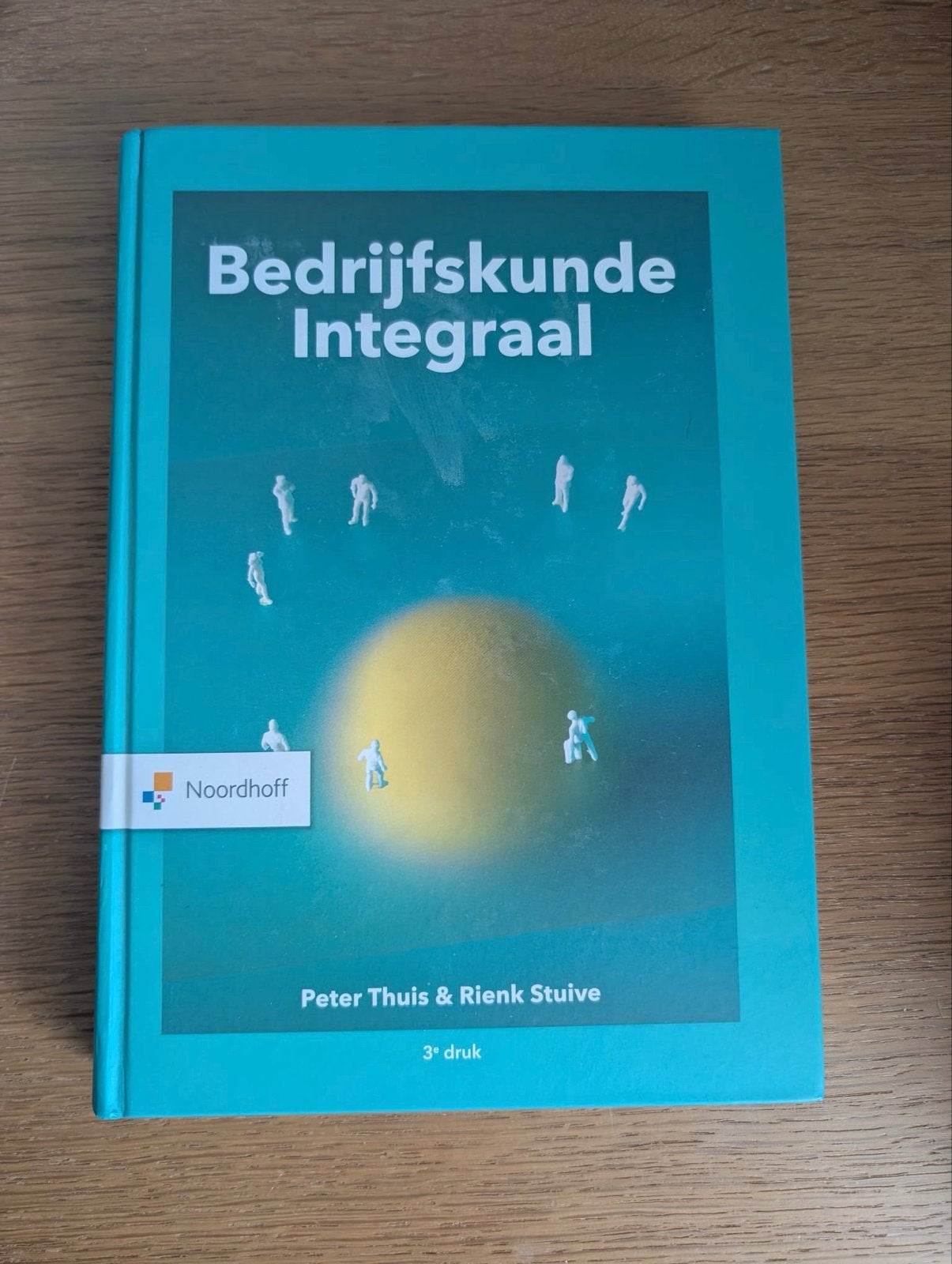 Bedrijfskunde Integraal - Peter Thuis & Rienk Stuive, Ophalen of Verzenden, Gamma, Zo goed als nieuw, HBO