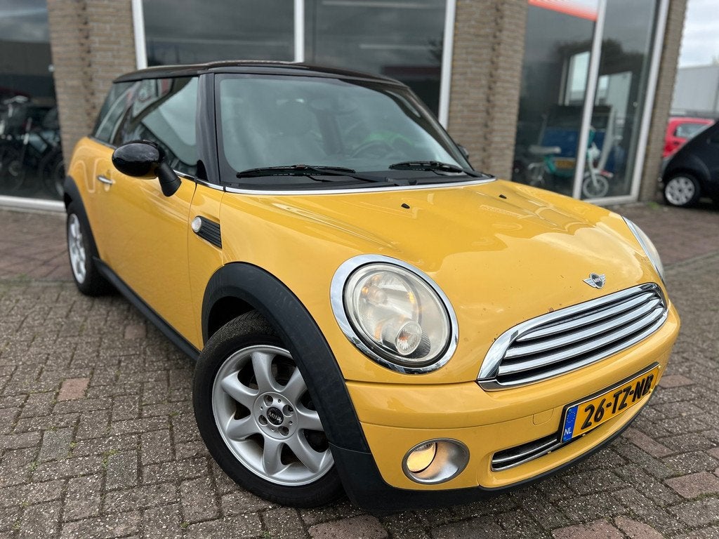 Mini Mini 1.6 Cooper Chili - Leder - Pano - Clima - 2007, Auto's, Voorwielaandrijving, Gebruikt, 4 cilinders, 4 stoelen