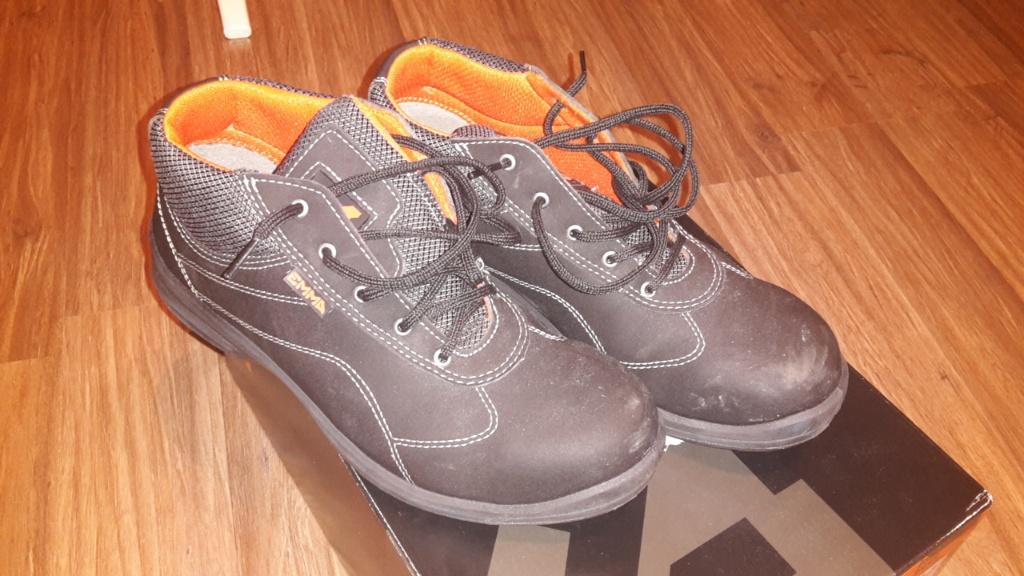 Werkschoenen maat 40 stalen neus, Ophalen of Verzenden, Zo goed als nieuw