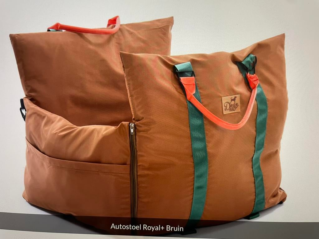 Dogs & Co de Luxe Autostoel hond bruin+ waterproof, Ophalen, 40 tot 60 cm, 30 cm of meer, Bruin