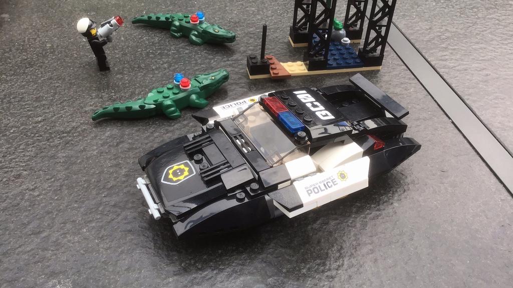 Lego politieset 70802, Inclusief minifiguren, Lego, Ophalen of Verzenden, Zo goed als nieuw