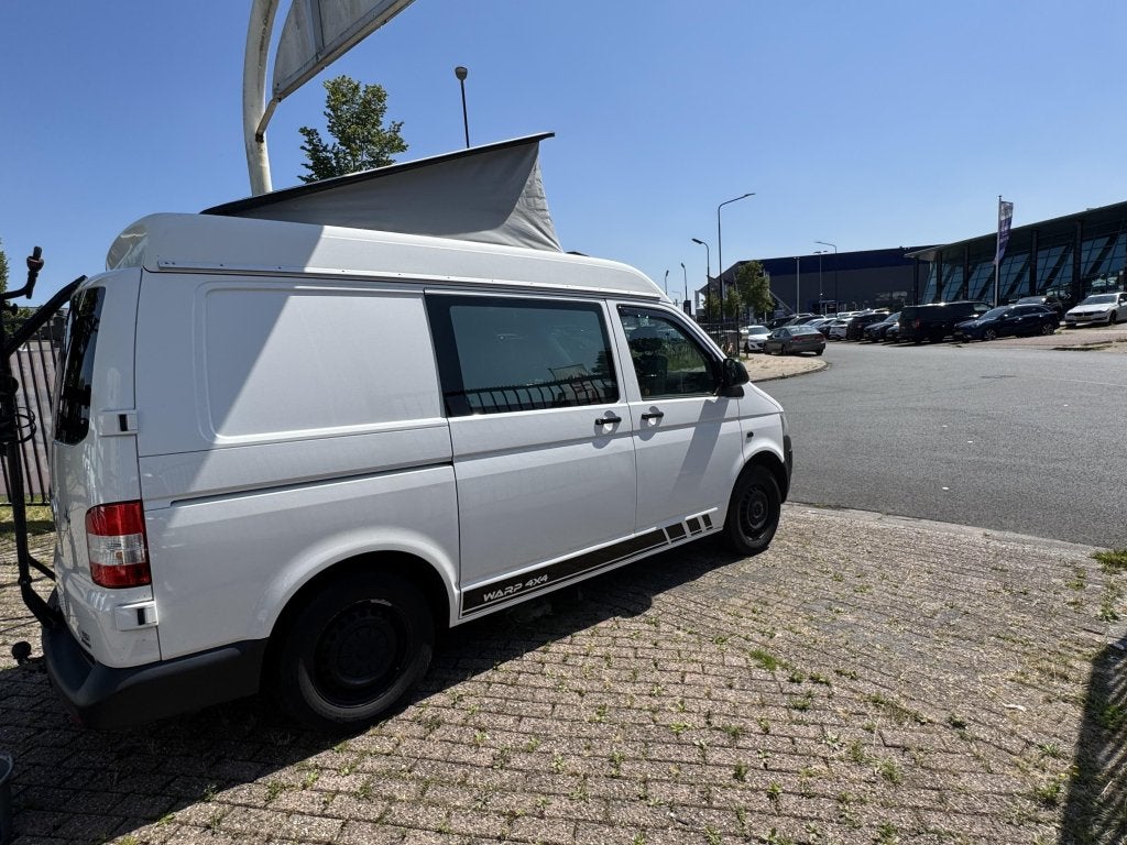 Volkswagen CAMPER TDI 4 MOTION met hefdak, Caravans en Kamperen, Campers, Chemisch toilet, Buscamper of Camperbus, Volkswagen