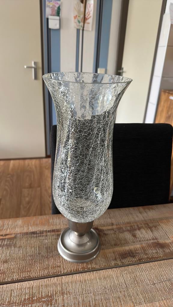 Te koop; kandelaar / droogbloemen vaas met zilveren(?) poot, Ophalen, Zo goed als nieuw, Overige materialen, Minder dan 25 cm