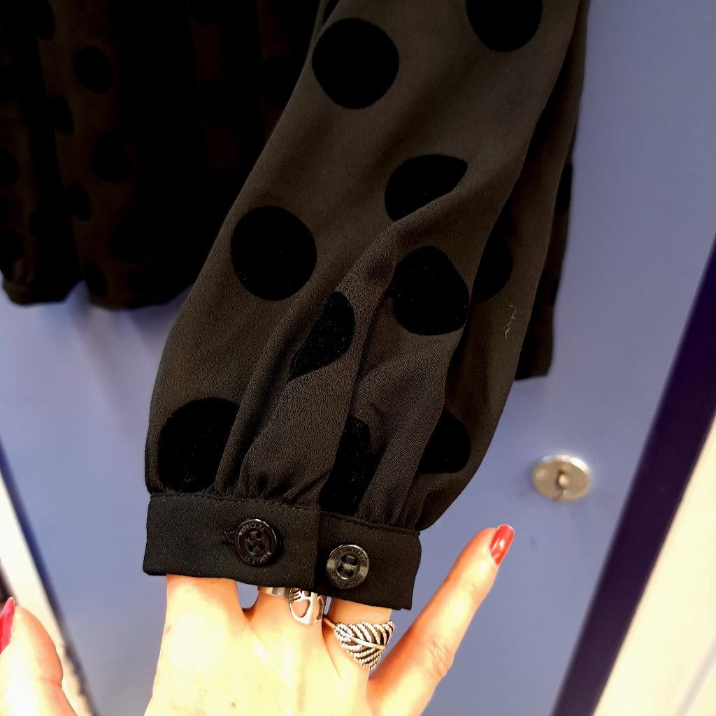Madeleine blouse zwart + fluwelen polkadots mt 42 nr 40345, ., Zwart, Ophalen of Verzenden, Zo goed als nieuw