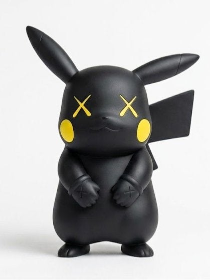 Zeldzaam Zwart Pikachu Beeld - KAWS Stijl, C, Ophalen of Verzenden, Zo goed als nieuw, C