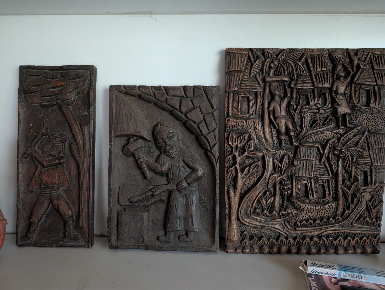 Diverse handgemaakte houten wanddecoraties, Antiek en Kunst, Kunst | Beelden en Houtsnijwerken, Ophalen, Houtsnijwerk, 50 - 100 cm