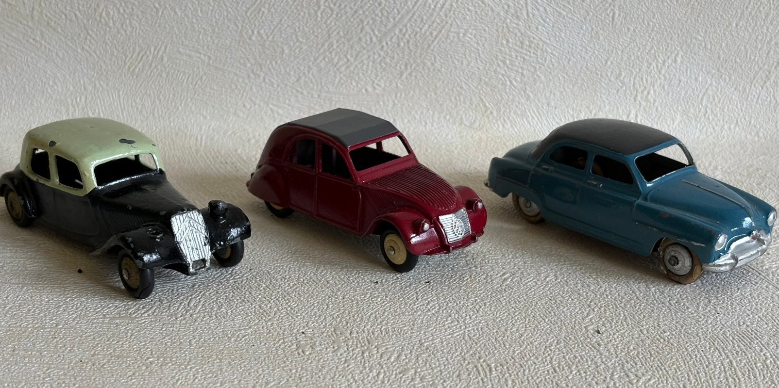 Set van 3 Franse Vintage - Dinky Toys & Meer, Ophalen of Verzenden, Gebruikt, Auto, Dinky Toys