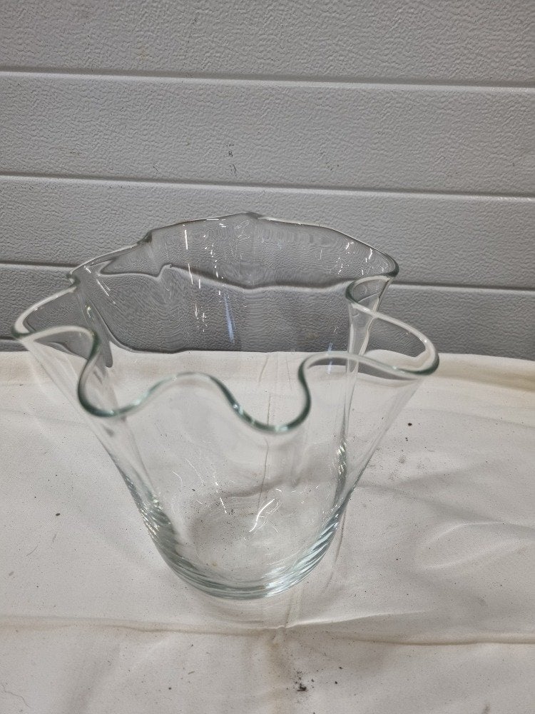 vaas zakdoek golvend helder glas, Ophalen of Verzenden