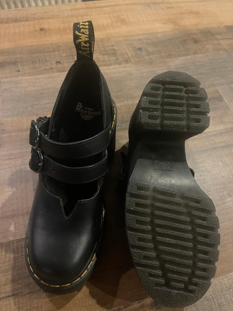 Te koop Dr Martens dames, Kinderen en Baby's, Kinderkleding | Schoenen en Sokken, Meisje, Schoenen, Ophalen of Verzenden, Zo goed als nieuw