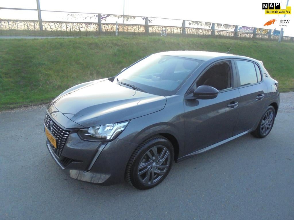 Peugeot 208 Peugeot 208 1.2 benzine airco navigatie pdc lmv, Voorwielaandrijving, Euro 6, 1199 cc, Origineel Nederlands