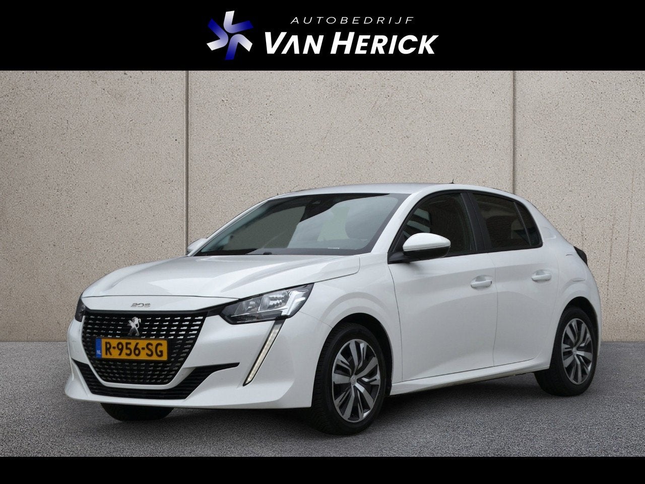 Peugeot 208 1.2 PureTech Active 5 deurs | Cruise | Carplay, Voorwielaandrijving, Stof, 1199 cc, Wit