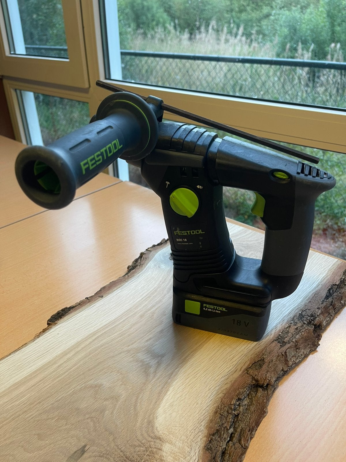 Festool BHS boorhamer met accu in nette staat., Doe-het-zelf en Verbouw, Gereedschap | Boormachines, Gebruikt, Boor- en/of Breekhamer