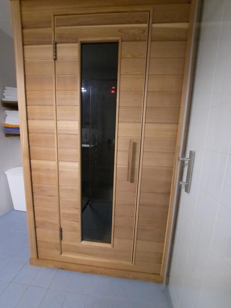 Sauna met kleurtherapie, Ophalen of Verzenden, Zo goed als nieuw, Infrarood, Complete sauna