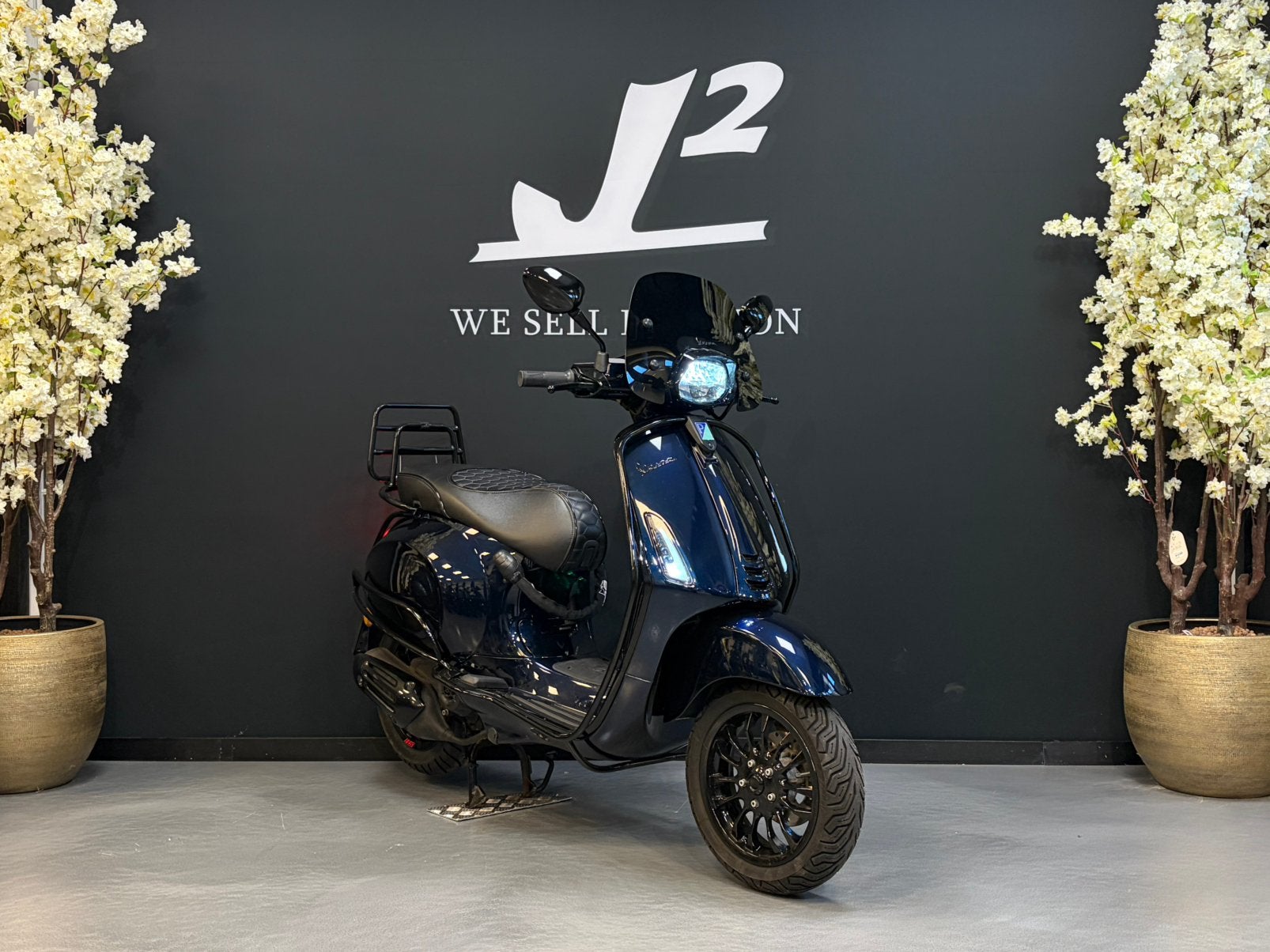 Vespa Sprint | Dark Midnight Blu | Brom | 2020 | 11.020 km